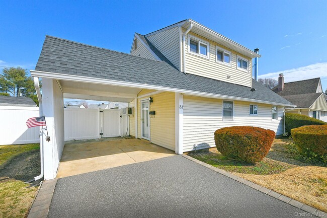 Building Photo - 33 Robin Ln