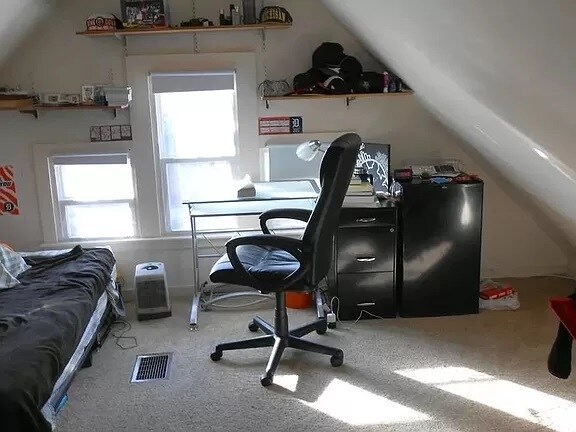 Building Photo - 523 S 4th Ave