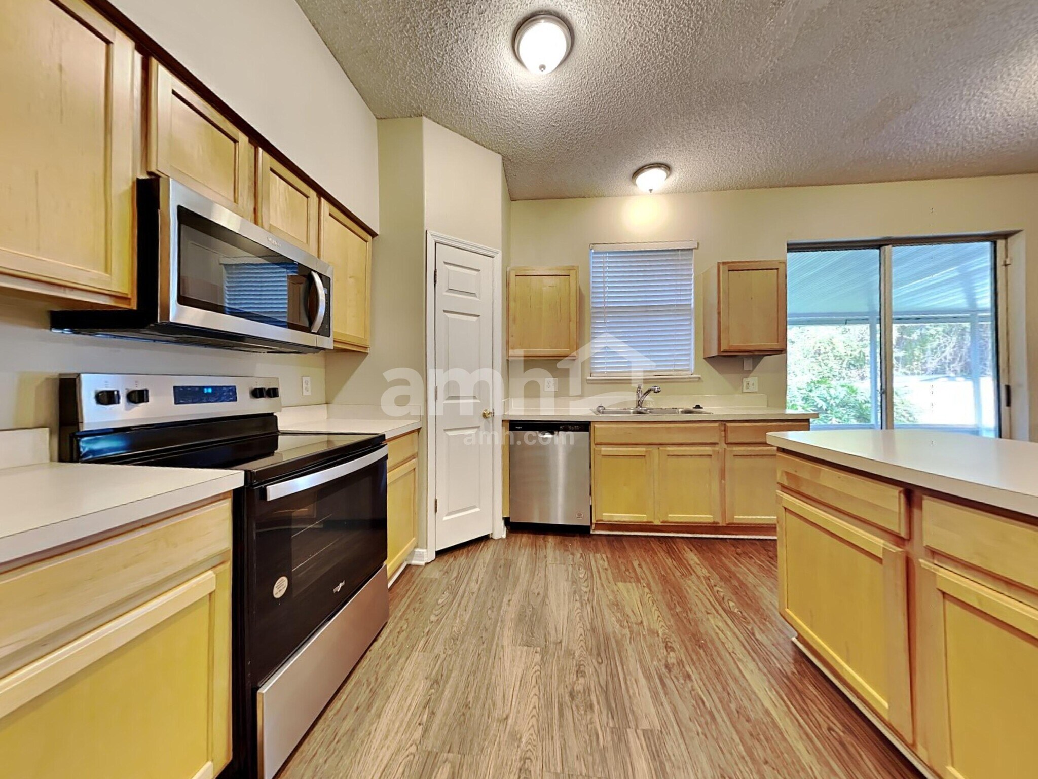 Building Photo - 8881 Shindler Crossing Dr