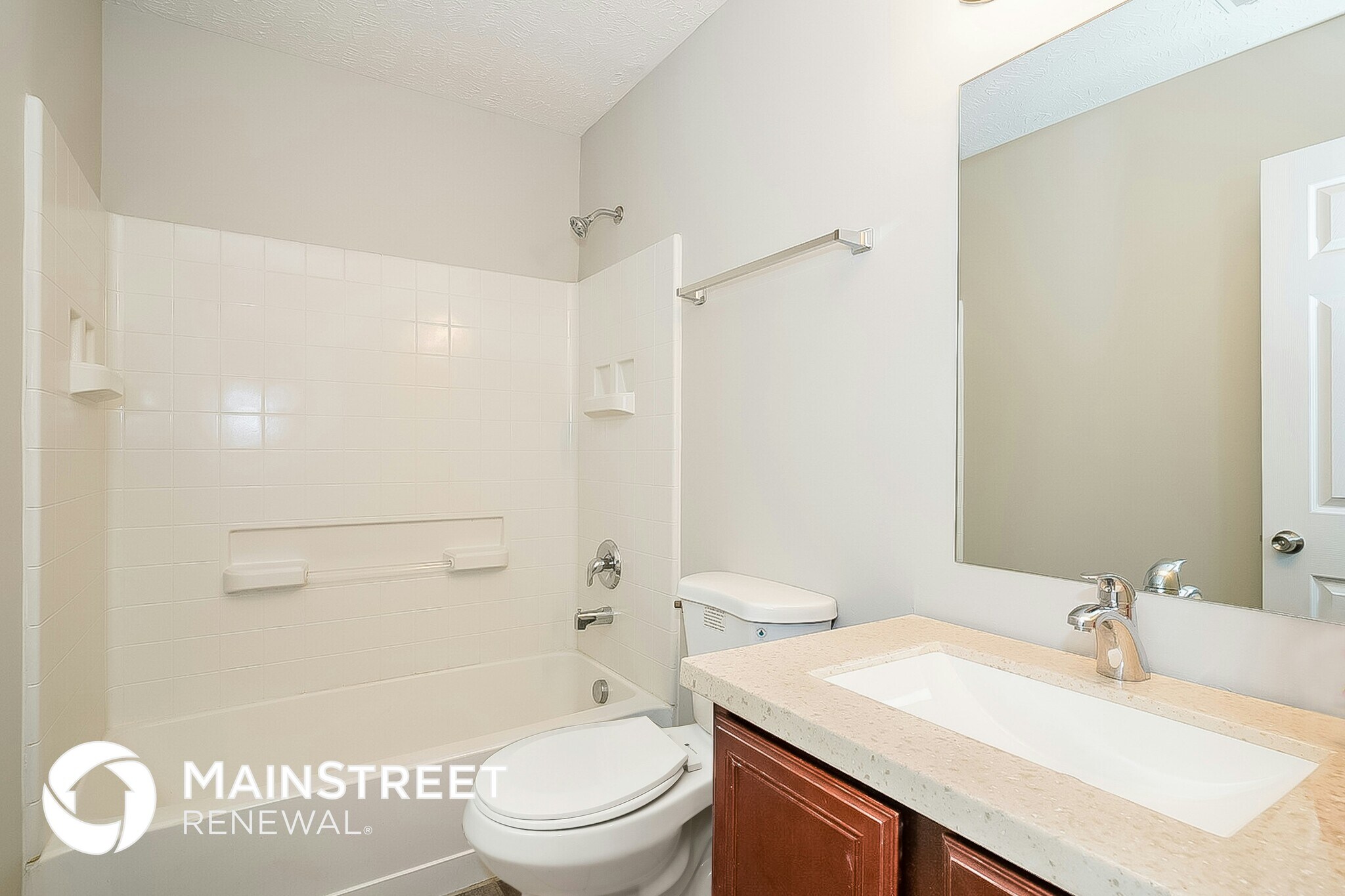 Building Photo - 2815 Creekbend Dr