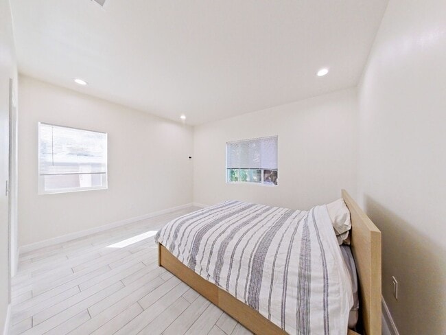 Building Photo - NEW CONSTRUCTION: Modern ADU with Private Entrance!