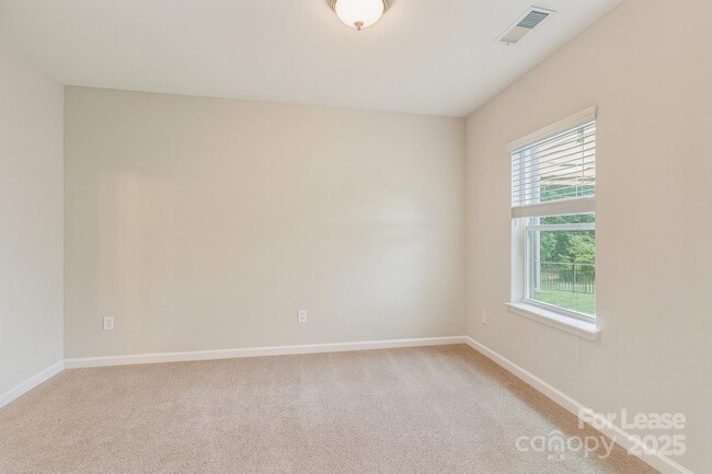 Building Photo - 2169 Grist Mill Dr SW