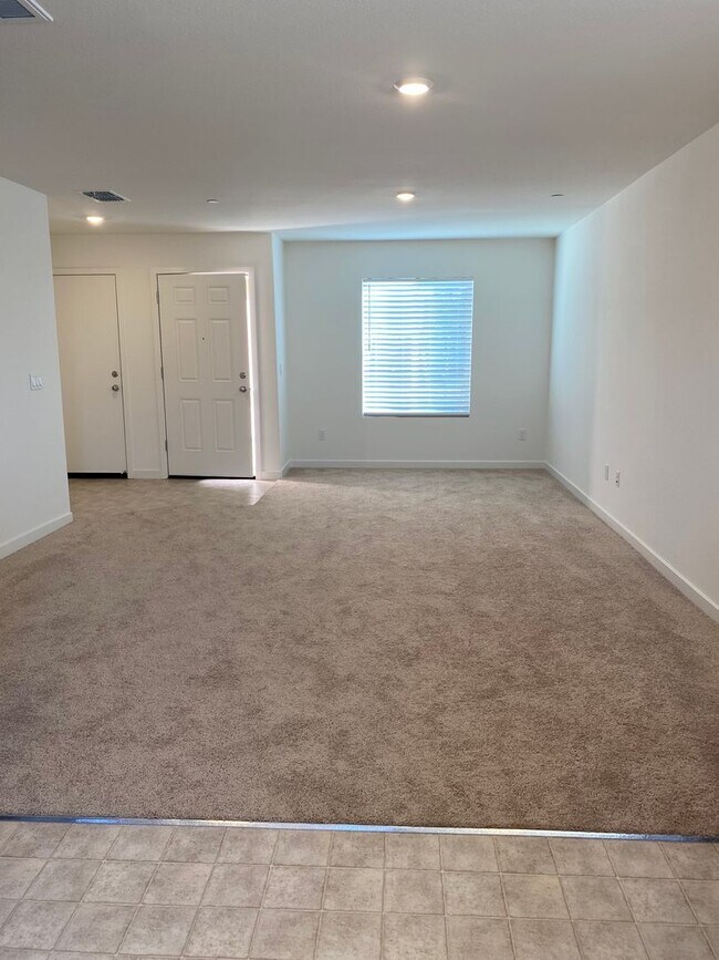 Brand New 3/2 with owned solar for low pow... 761 Brent Ct Merced CA