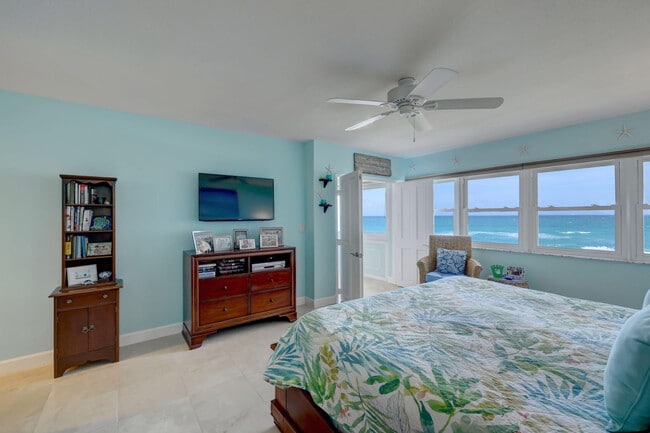 Building Photo - 1555 NE Ocean Blvd