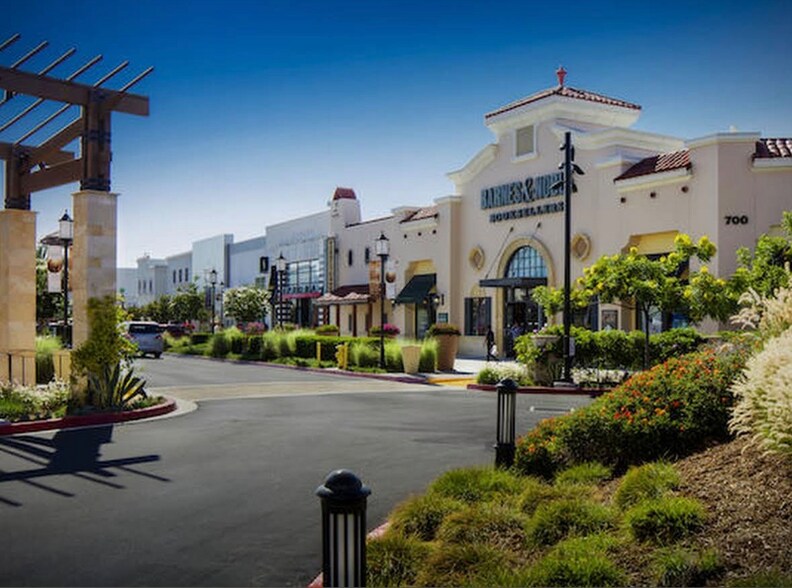 Building Photo - 1623 Gila Ct