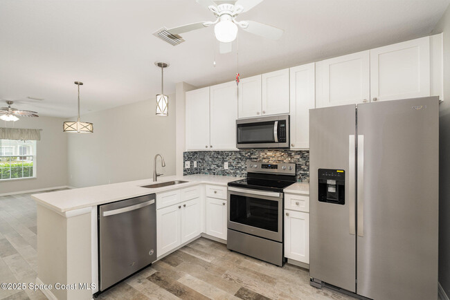 Building Photo - 1382 Hampton Park Ln