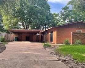 Building Photo - 7058 Concho St