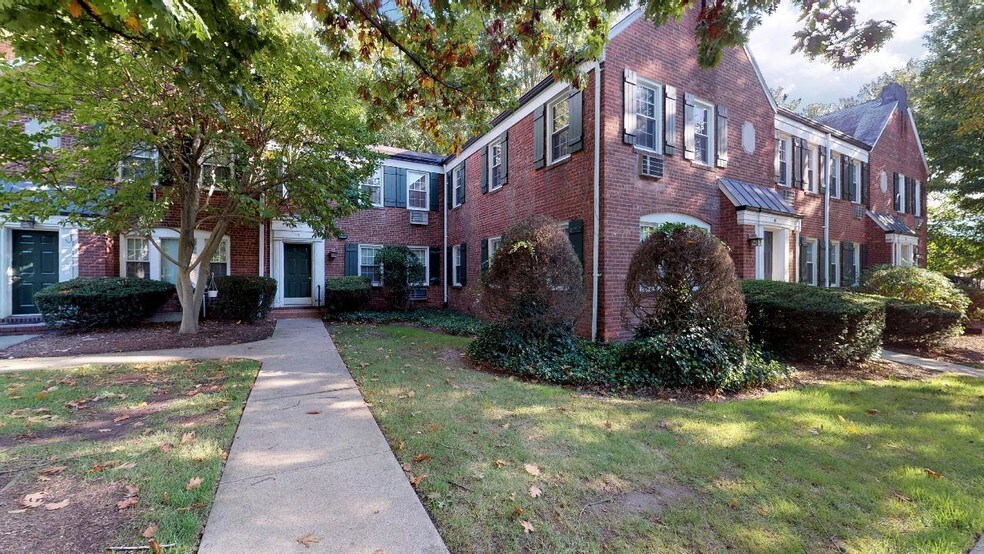 Stonegarth Apartments 30 Engle St Tenafly NJ 07670 Apartment Finder