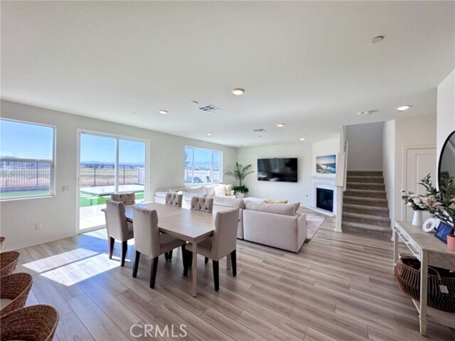 Building Photo - 36224 Owens Dr
