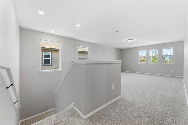 Building Photo - 7221 Kilday Cv