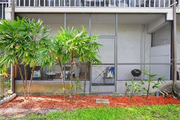 Building Photo - 9115 Tudor Dr