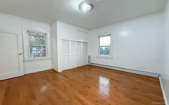 Building Photo - 33-30 145th Pl