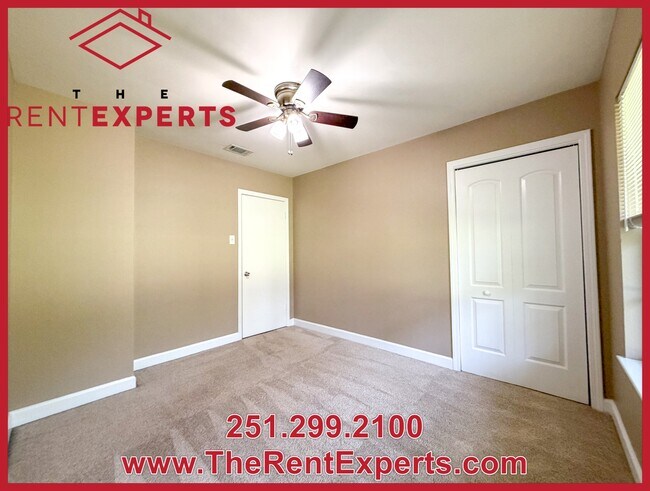 Building Photo - 6868 Bay Rd