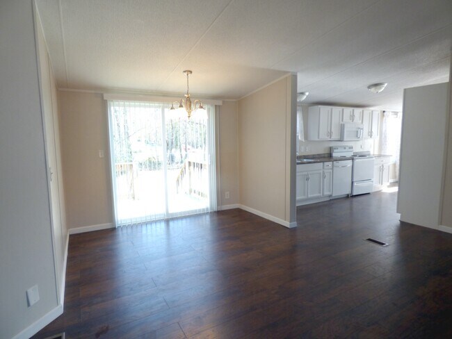 Building Photo - 111 Turtle Cove Dr