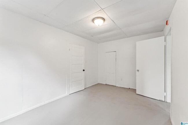 Building Photo - 4405 12th Ct