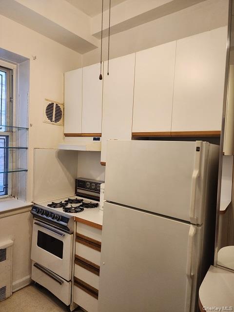 Building Photo - 102-55-102-67 67th Dr