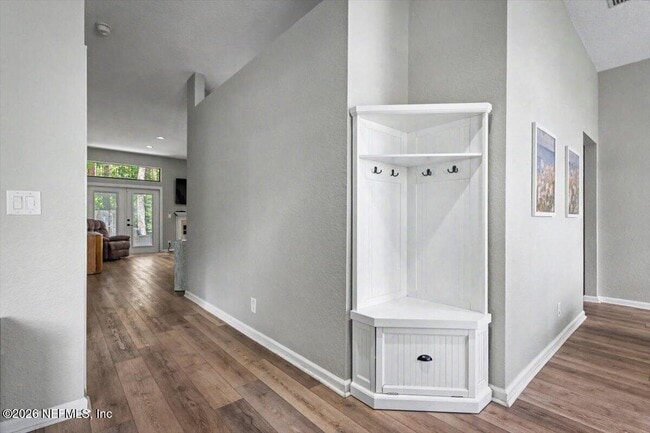 Building Photo - 101 Bartram Parke Dr
