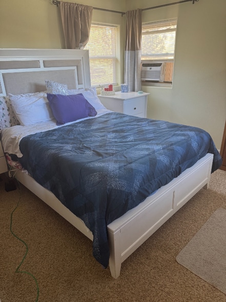 Building Photo - 626 Pines Slope Rd