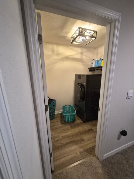 Building Photo - 3912 112th St E