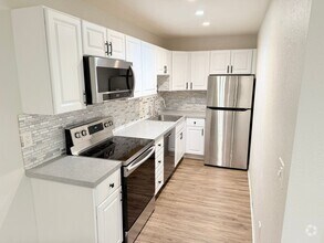 Building Photo - Stylishly 1-Bedroom Condo in Palm Springs ...