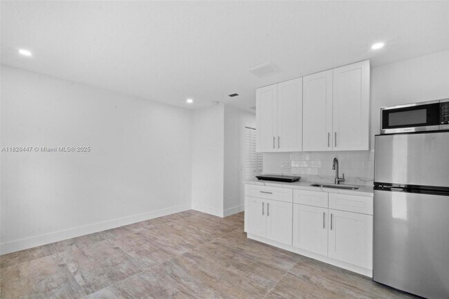 Building Photo - 15862 SW 286th St