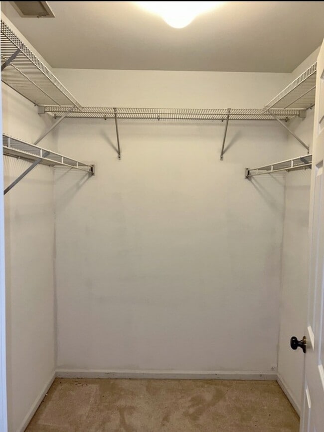 Building Photo - 1267 Derby Ln