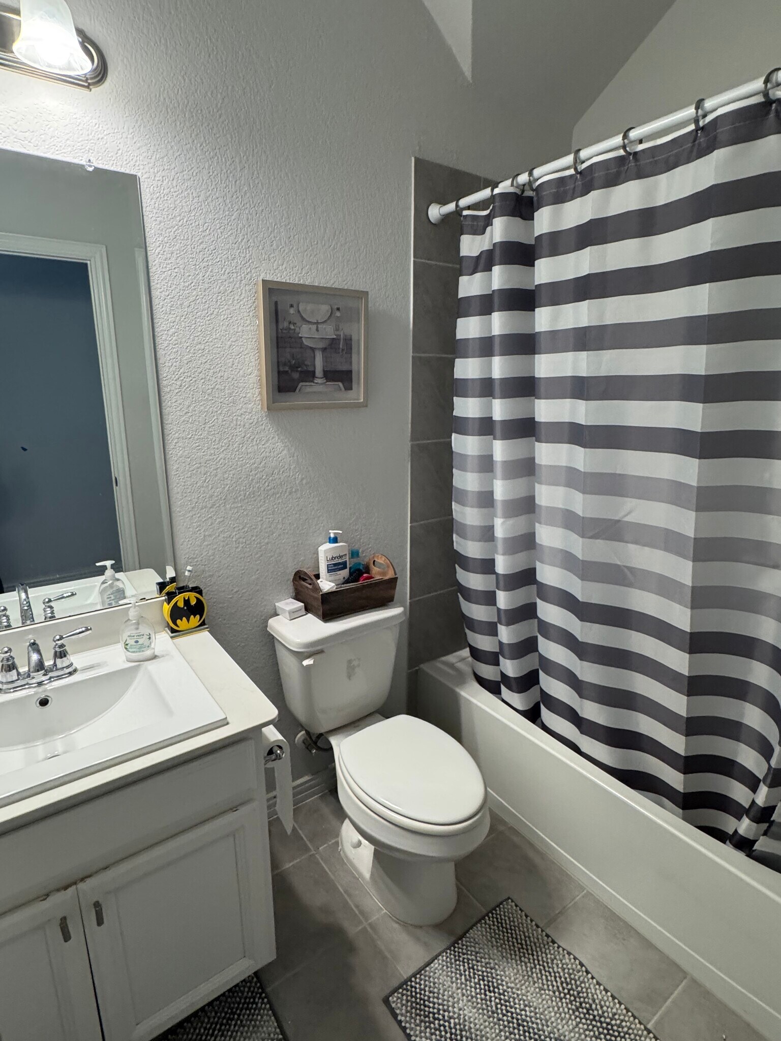 Building Photo - 4100 Smokey Hill Ct