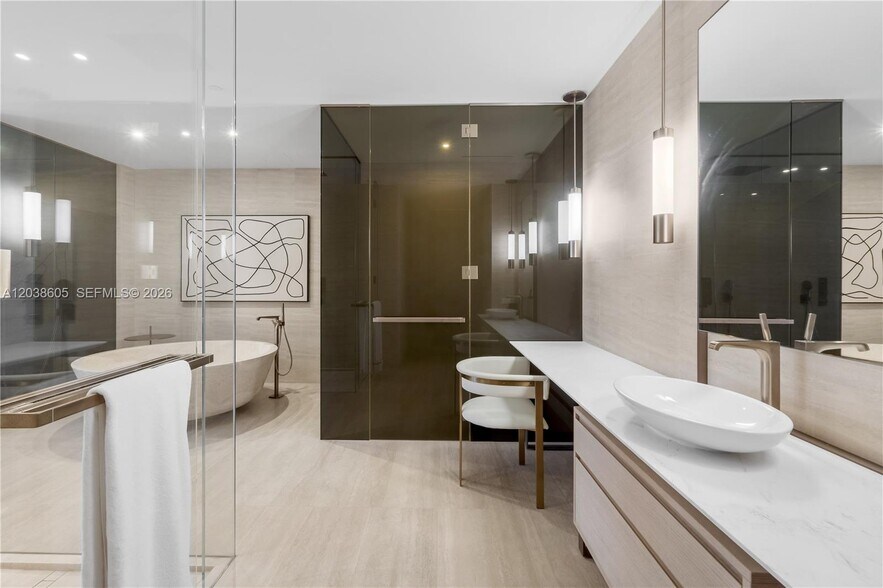 Building Photo - 8955 Collins Ave