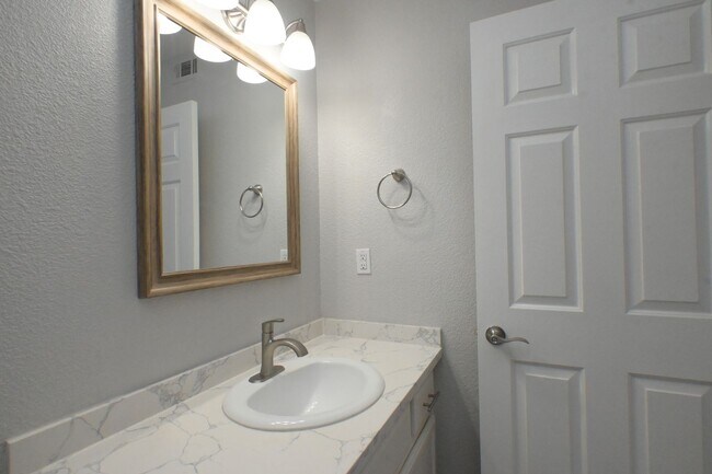 Building Photo - 2968 Juniper Hills Blvd