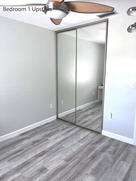 Building Photo - 3023 Beecher Dr E