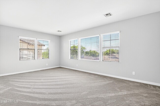 Building Photo - 20823 W Western Dr