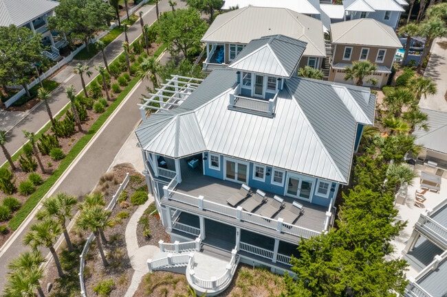 Building Photo - 681 Ocean Palm Way