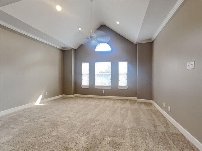 Building Photo - 5343 Kiam St