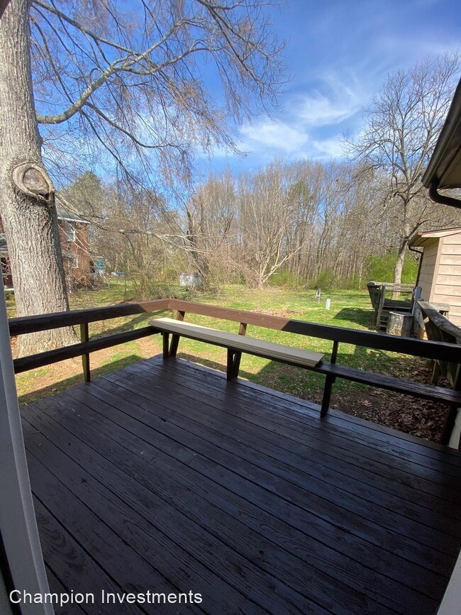 Building Photo - 2 br, 1 bath House - 846 Warren St. c 7 C-7