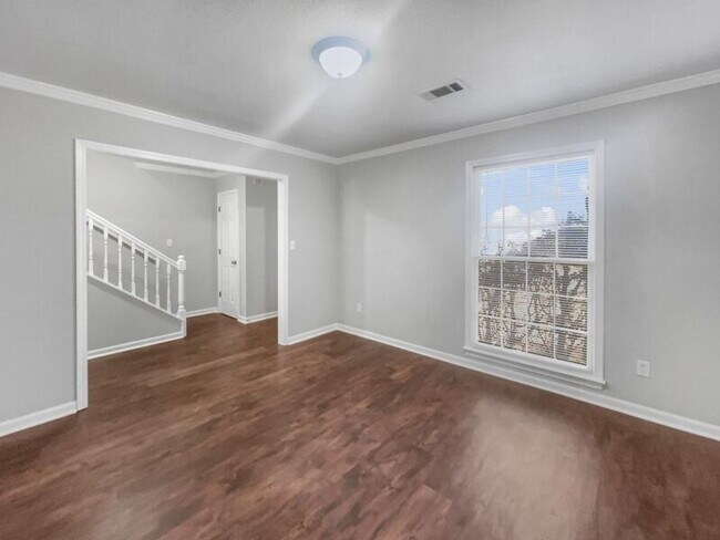 Building Photo - 3414 Kensington Ct