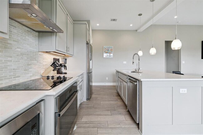 Building Photo - 201 Honey Creek Ct