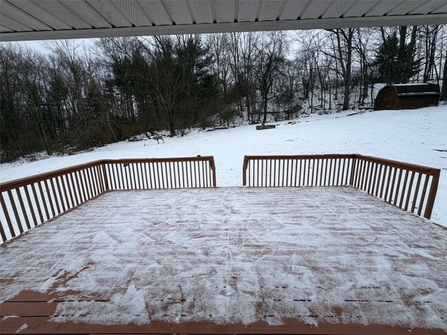 Building Photo - 17 Dover Dr