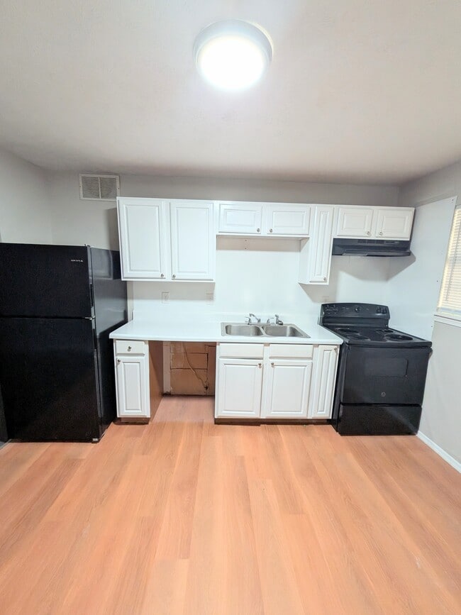 Building Photo - 4379 Springwood Terrace