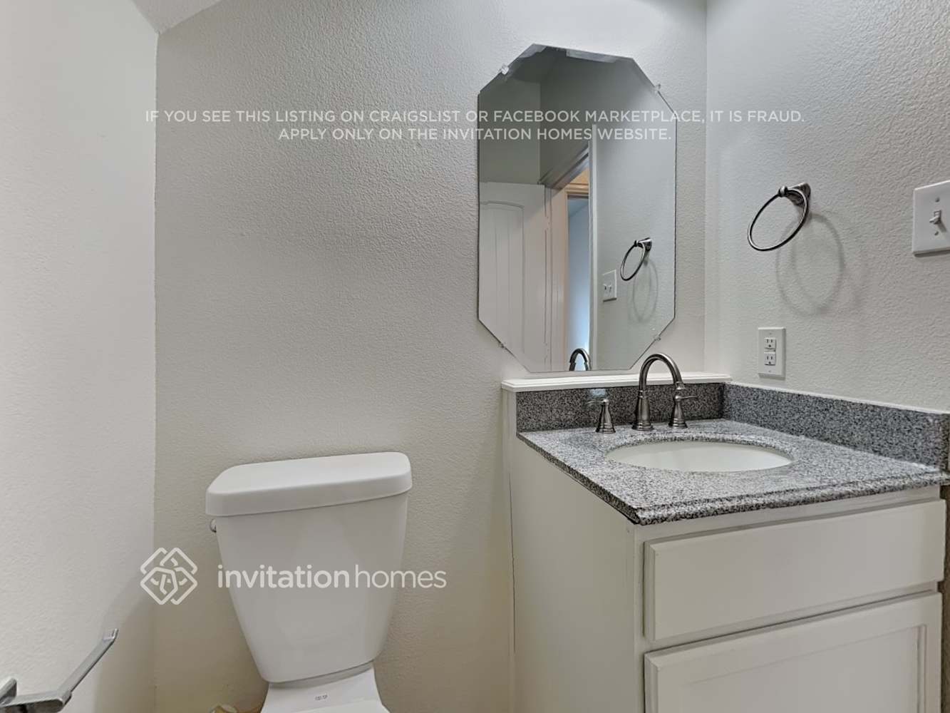 Building Photo - 1600 Quail Grove Dr