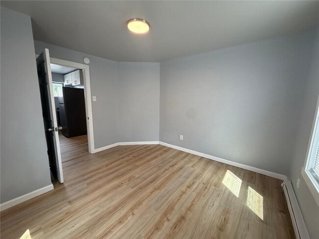 Building Photo - 2812 Lanpark St