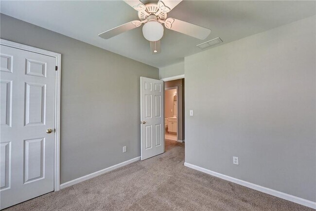 Building Photo - 7470 Brookwood Way