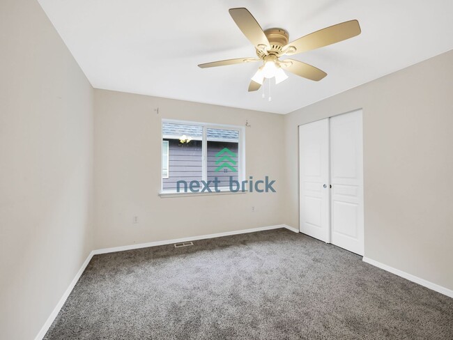Building Photo - Charming 4 Bed 2.5 Bath for Rent!