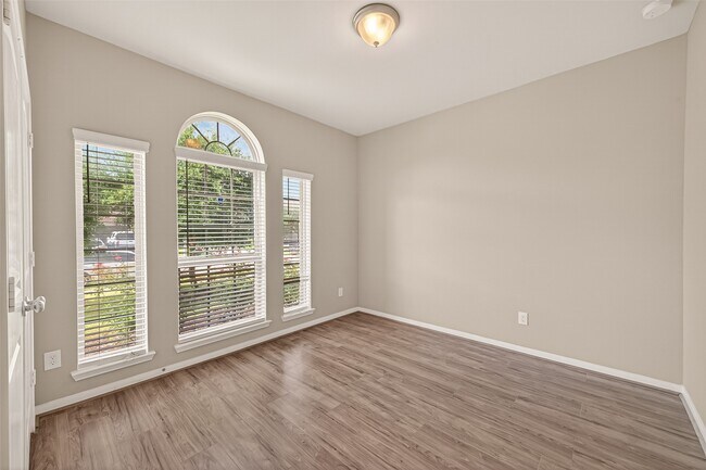 Building Photo - 20427 Alpine Meadow Pl