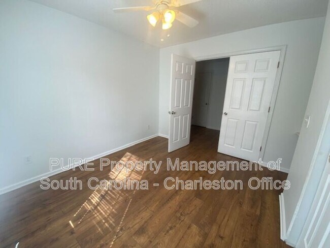 Building Photo - 1604 Ashley Ct