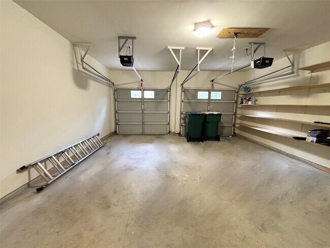 Building Photo - 21 Stone Creek Pl