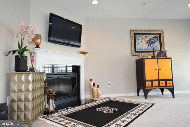 Building Photo - 19267 Winmeade Dr