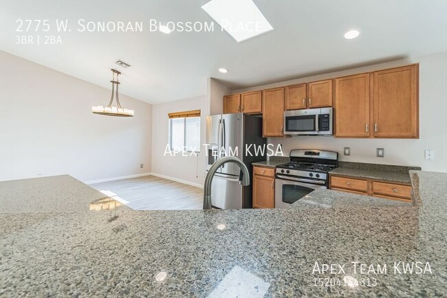 Building Photo - $1,995 Beautiful Home in Sonoran Blossom N...