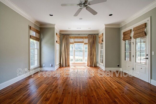 Building Photo - 3549 Lily Ln