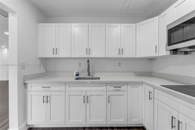 Building Photo - 12205 SW 42nd St