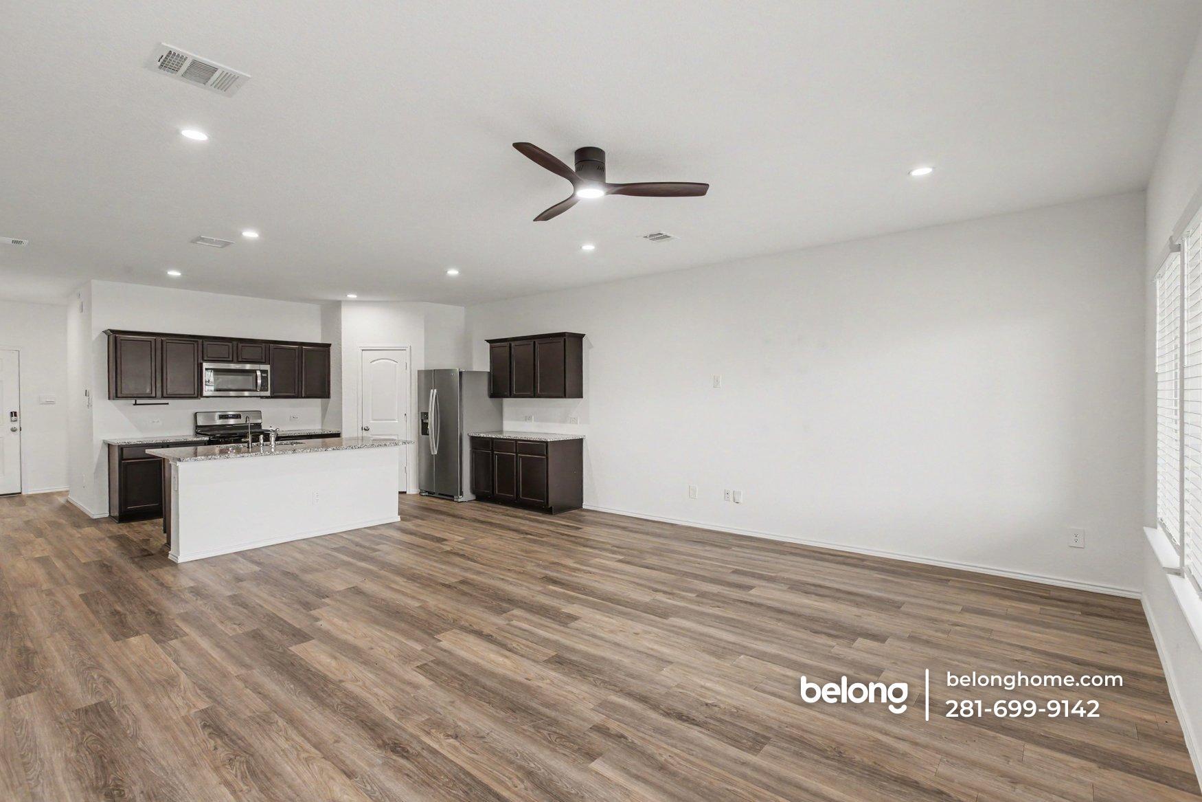 Building Photo - 21427 Hawthorne Pr Dr